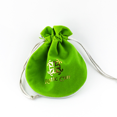 De in reliëf gemaakte Zakken van het Fluweeljuwelen van Logo Fabric Drawstring Gift Bags Kleine