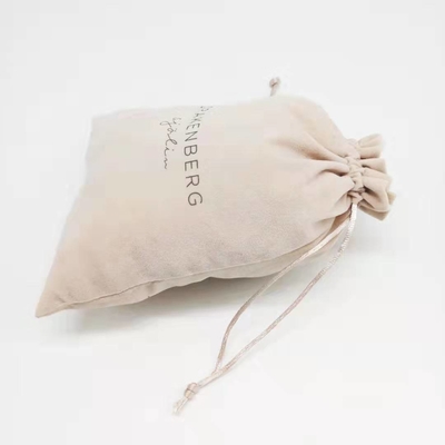 Polyester die Drawstring Mesh Pouch Gift bijeenkomen die 25x30cm met Geweven Etiket verpakken
